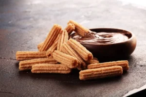 Saiba como fazer churros no forno e na air fryer