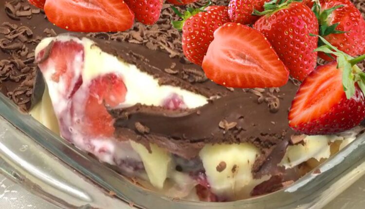 bombom de morango na travessa