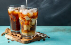 Confira 5 receitas refrescantes de café gelado