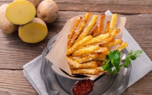 Palitos de batata cozida com queijo: receita fácil e super crocante