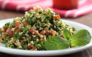 Receita tradicional de tabule: prato típico libanês