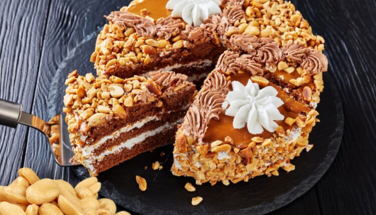 bolo de chocolate com amendoim