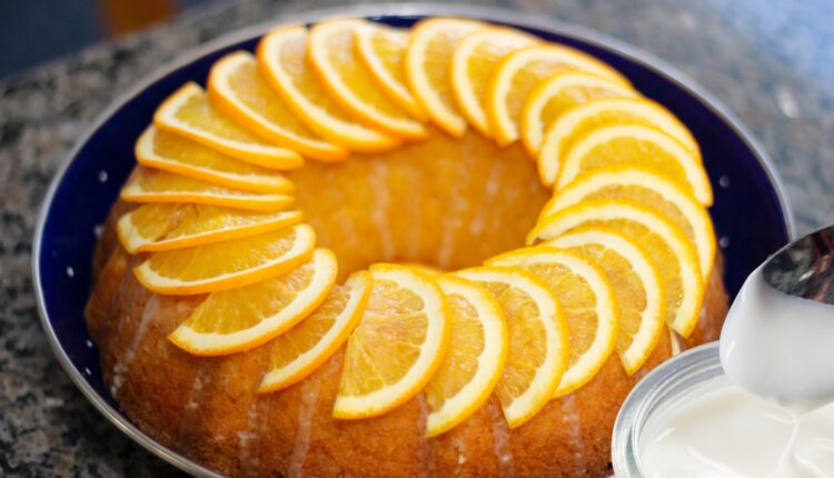 bolo de laranja e iogurte cremoso