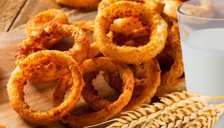 cebola empanada com leite e farinha de trigo