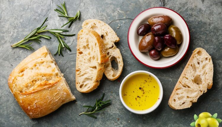 ciabattinhas de azeitonas com alecrim