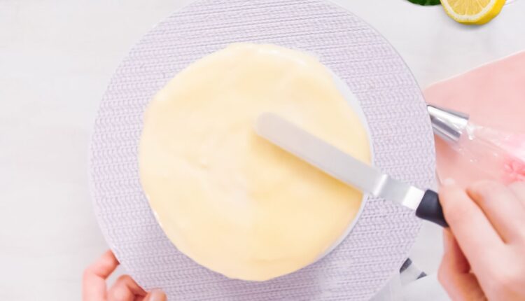 ganache de cream cheese e limão-siciliano