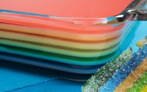 Gelatina colorida: vem ver como fazer essa sobremesa deliciosa e fácil