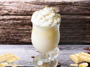 Chocolate quente branco sem maisena; perfeito para os dias mais gelados